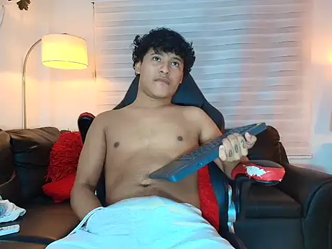 Webkamerová show kristhofer_levis_