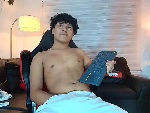 عرض كام kristhofer_levis_