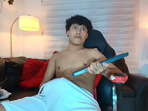 عرض كام kristhofer_levis_