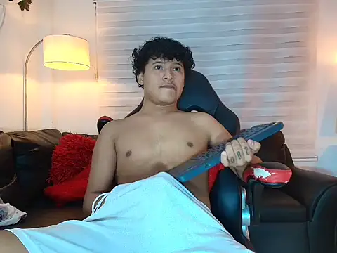 kristhofer_levis_ Webcamshow