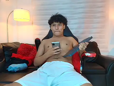 kristhofer_levis_ Webcamshow