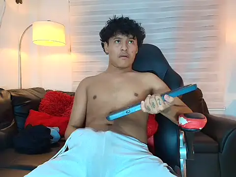 kristhofer_levis_ Webcam Show