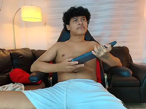 Webkamerová show kristhofer_levis_