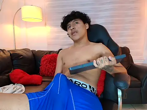 kristhofer_levis_ 在線直播表演