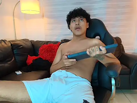 kristhofer_levis_ Webcam-Show