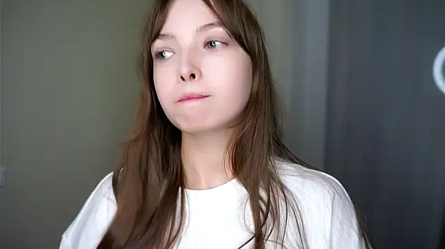 SharaHirstein live XXX chat
