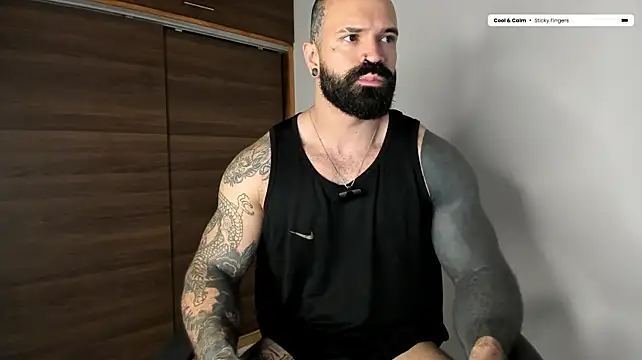 Webkamerová show Muscleliam