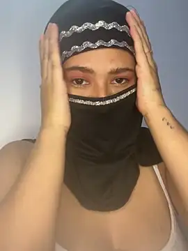 הופעת וובקאם של Dalia_nouri