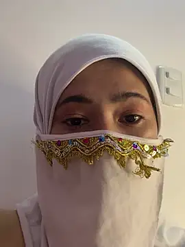 Chat +18 de Dalia_nouri ao vivo