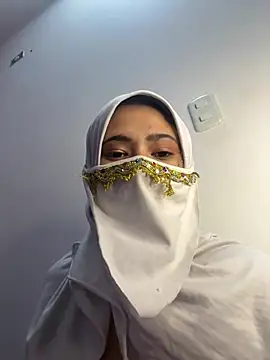 Chat +18 de Dalia_nouri ao vivo