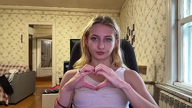 Lisaloveflower Chat XXX in diretta