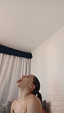 Chat +18 de KiraRoa ao vivo