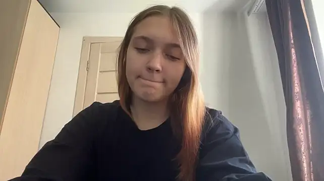 Arimy Show in webcam