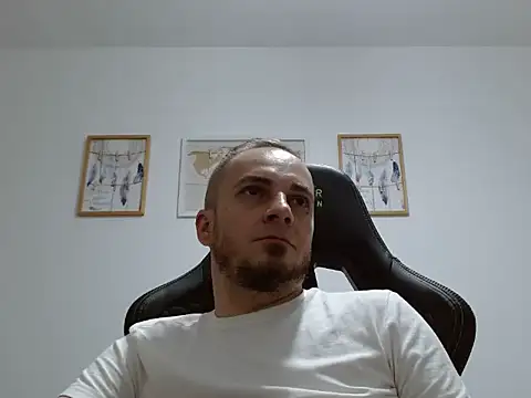 david_spirit Show in webcam