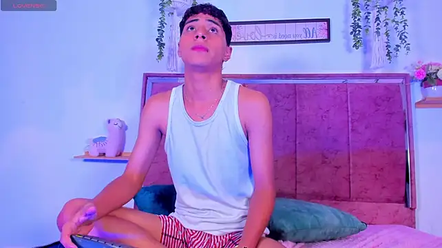 Show modela Steven_Graham na web-kameri
