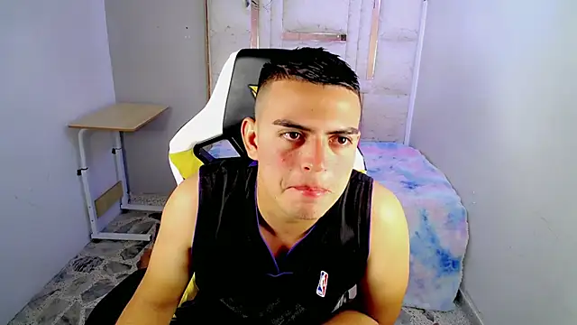 Reed_athletes Webcam Show
