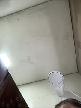 lucaas 网络视讯表演
