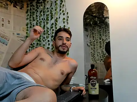 Tayler_ospina_ Webcam show