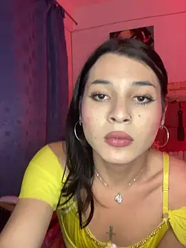Pokazy przed kamerką – Lucrecia21_