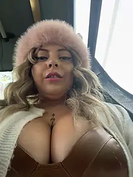 Bela-outdoor's Live XXX Chat