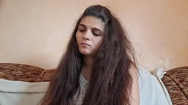 Show modela CleotildeAholt na web-kameri