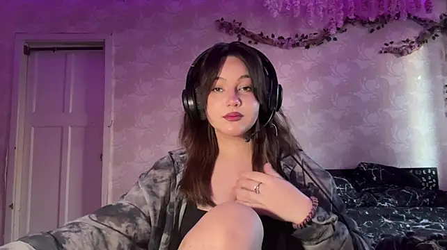ArgeliaDuthie Adlı Modelin Canlı XXX Sohbeti