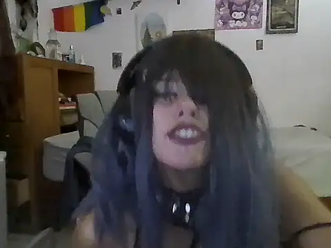 LourenTzinatzin Show in webcam