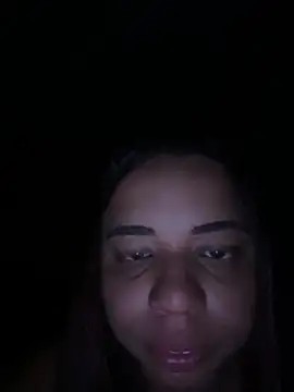 julianabfgsilvaa80 XXX чат на живо