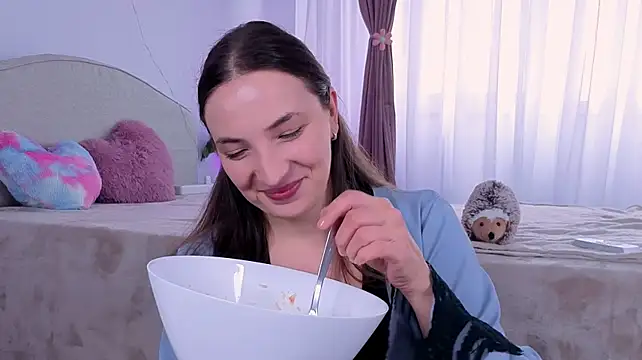 Aidadeverdi 网络视讯表演