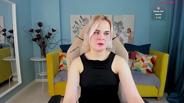 DaisySnow webcam show