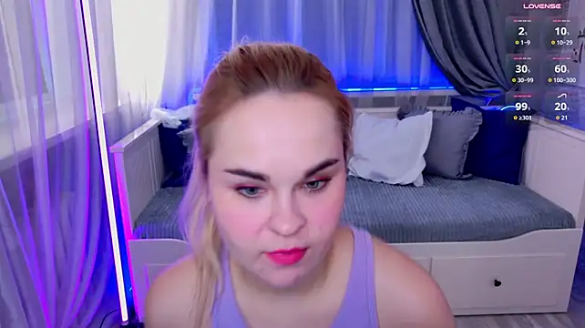DaisySnow Pertunjukan Webcam