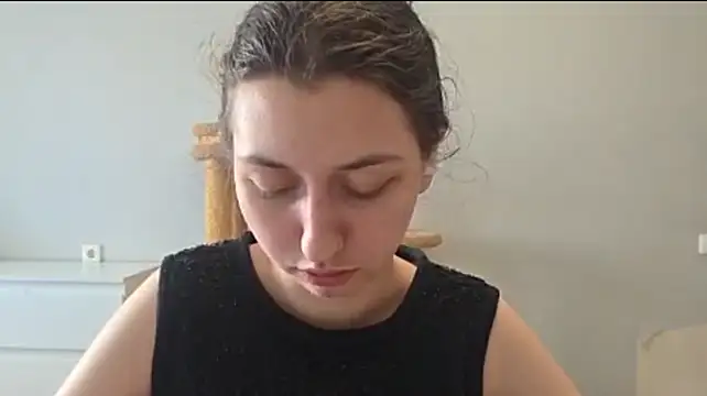 ChrystalAlma's Webcam Show