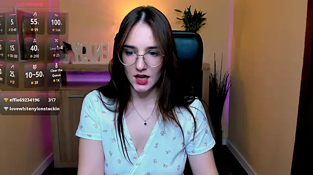 Maya_Wtinter Webcam show