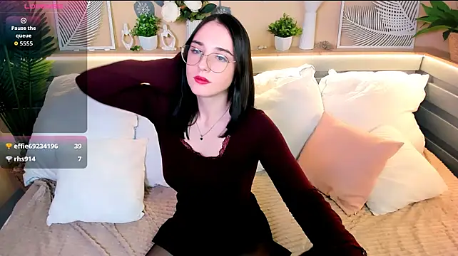 Maya_Wtinter Webcam-Show