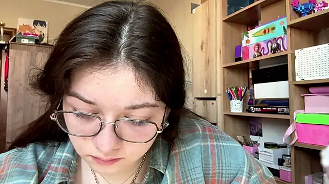 ArianaHowk webcam show