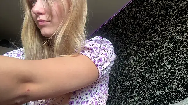 KaseyVentur's Webcam Show