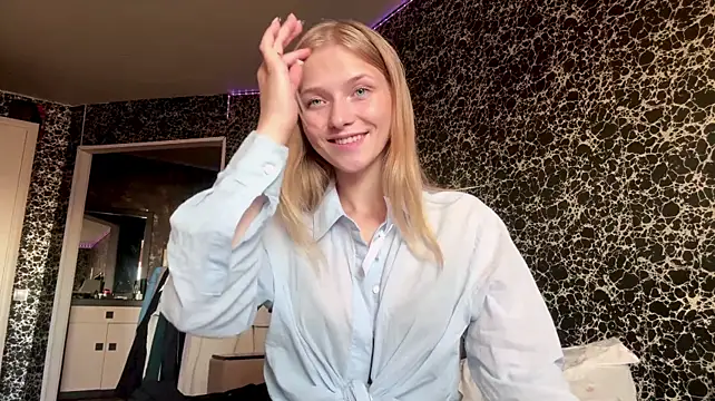 KaseyVentur's Webcam Show
