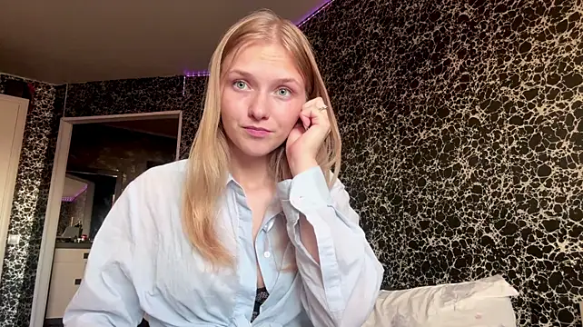 KaseyVentur: вебкам-шоу
