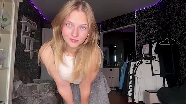 KaseyVentur Adlı Modelin Web Kamerası Şovu