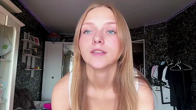 KaseyVentur Chat XXX in diretta