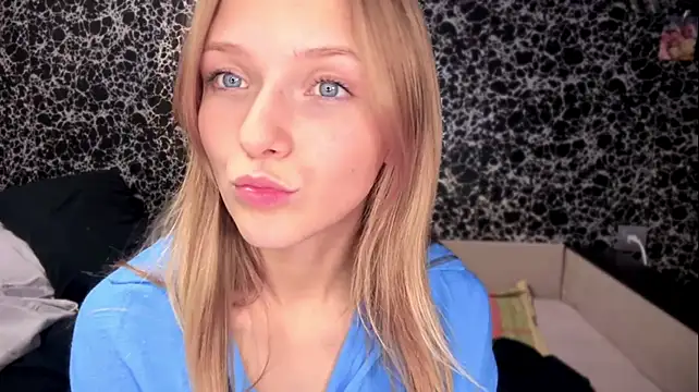 KaseyVentur Show in webcam