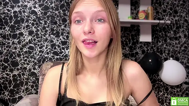 KaseyVentur's Webcam Show