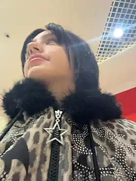 צ'אט XXX בשידור חי של Lilonok