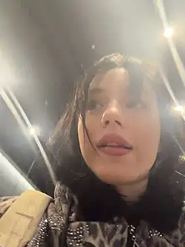 Lilonok's Live Sex Cam Show
