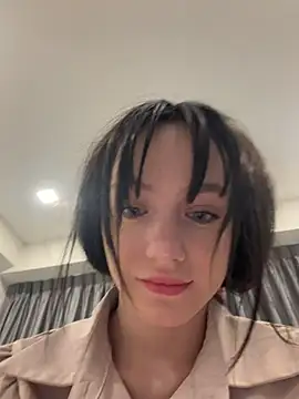 Živý XXX chat Lilonok