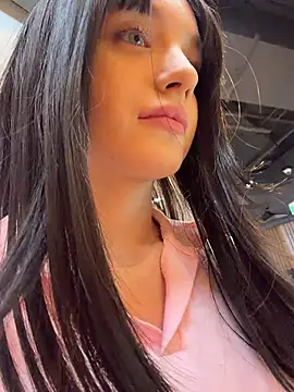 Chatroom XXX en direct de Lilonok