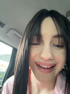 צ'אט XXX בשידור חי של Lilonok