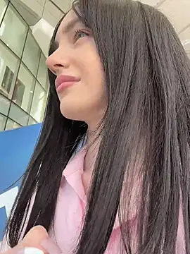 Lilonok Adlı Modelin Canlı XXX Sohbeti
