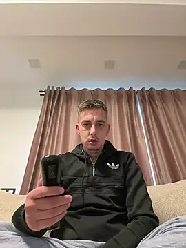 Nextme_ Webcam show
