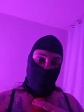 צ'אט XXX בשידור חי של InkSiren